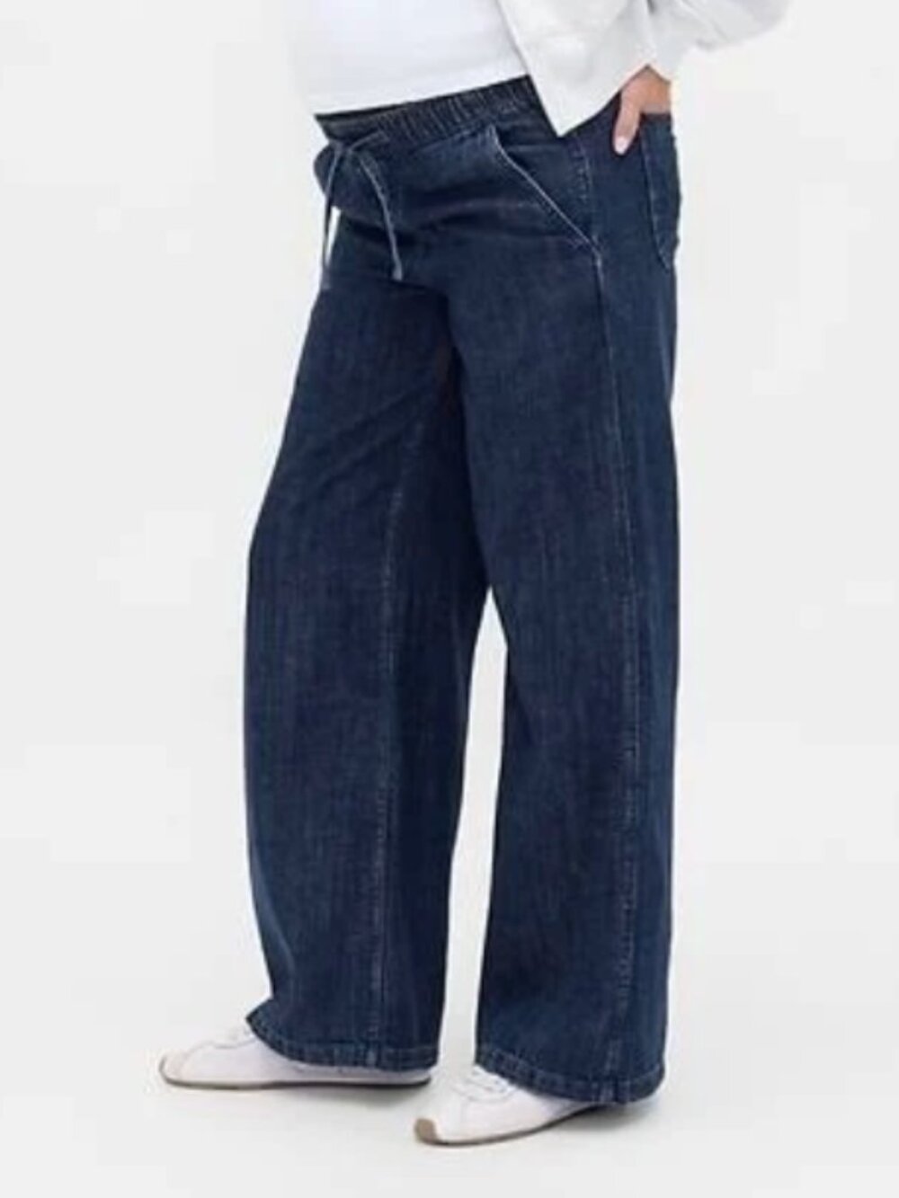Gap  Maternity Full Panel Easy Wide-Leg Jeans (XS)